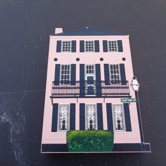 Charleston SC Rainbow Row South of Broad Light Pink - Picture 1 of 3